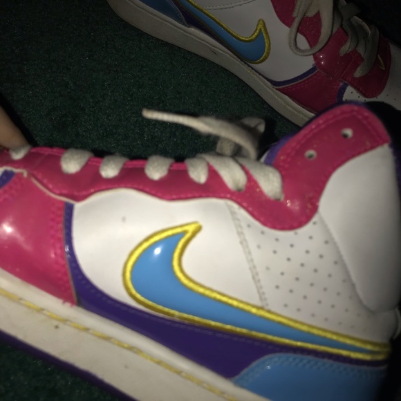 Nike Shoes Old School Nike Sneakers Poshmark